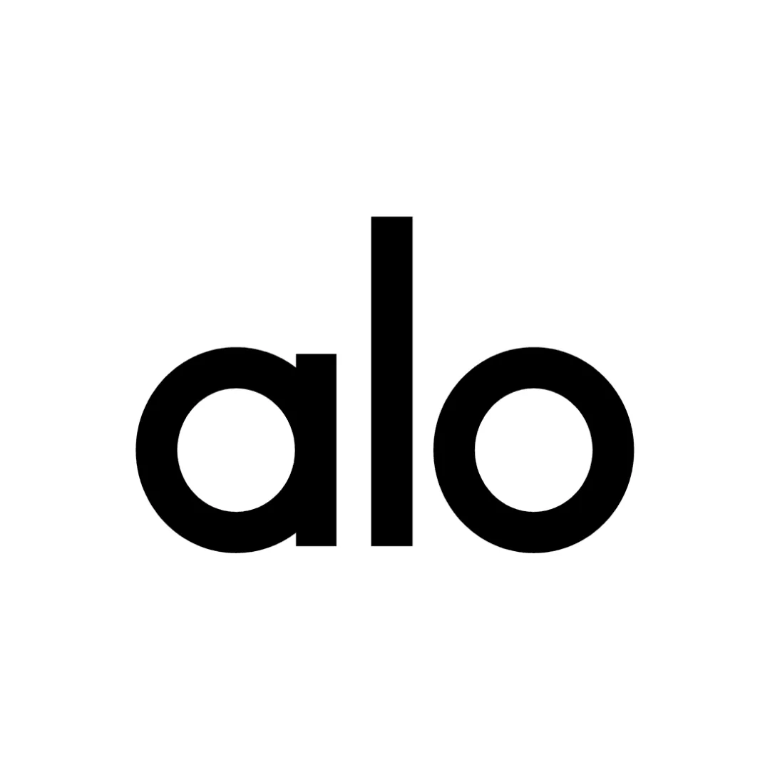 Alo Yoga 30% Off Cyber Monday Sale